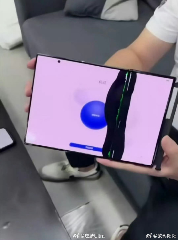 Punca dan penyelesaian untuk kebocoran cecair dalam skrin LCD bersaiz kecil dan sederhana